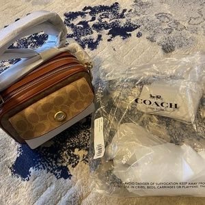 COACH Purse NWT